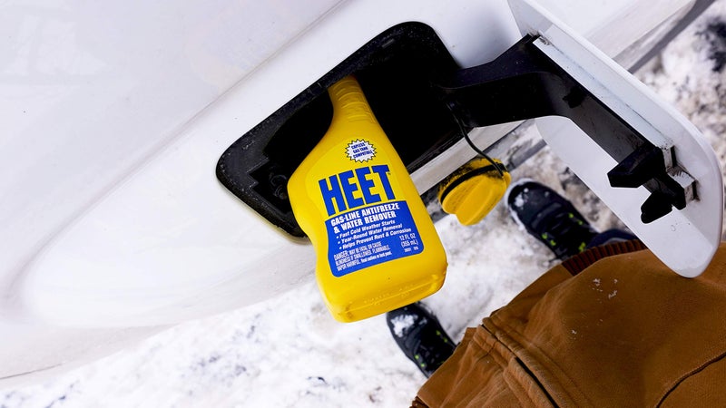 HEET Water Remover & Premium Gas Line Antifreeze, Removes Water from Fuel System, Prevents Gas-line Freezing, Winter Fuel Additive for Fast Cold Weather Starts, 12 fl. oz. - Image 5